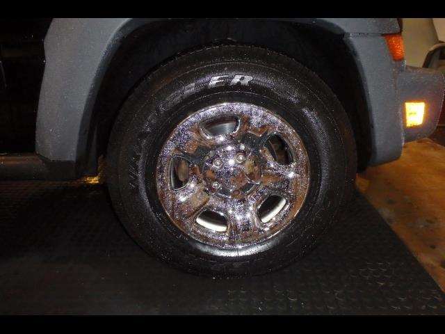 2005 Jeep Liberty Sport 4dr SUV